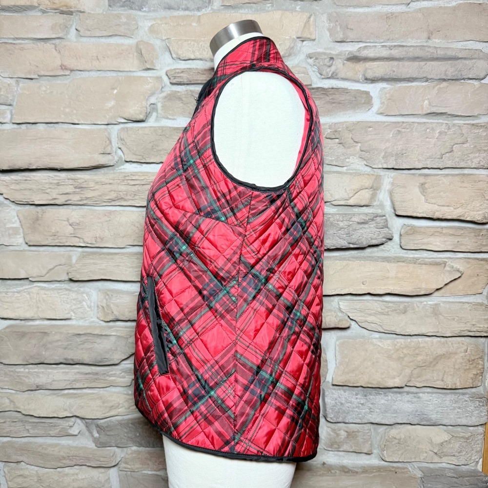 Karen Scott XS Plaid Quilted Vest Red Green Black Puffer Winter Warm Layer - Picture 2 of 8